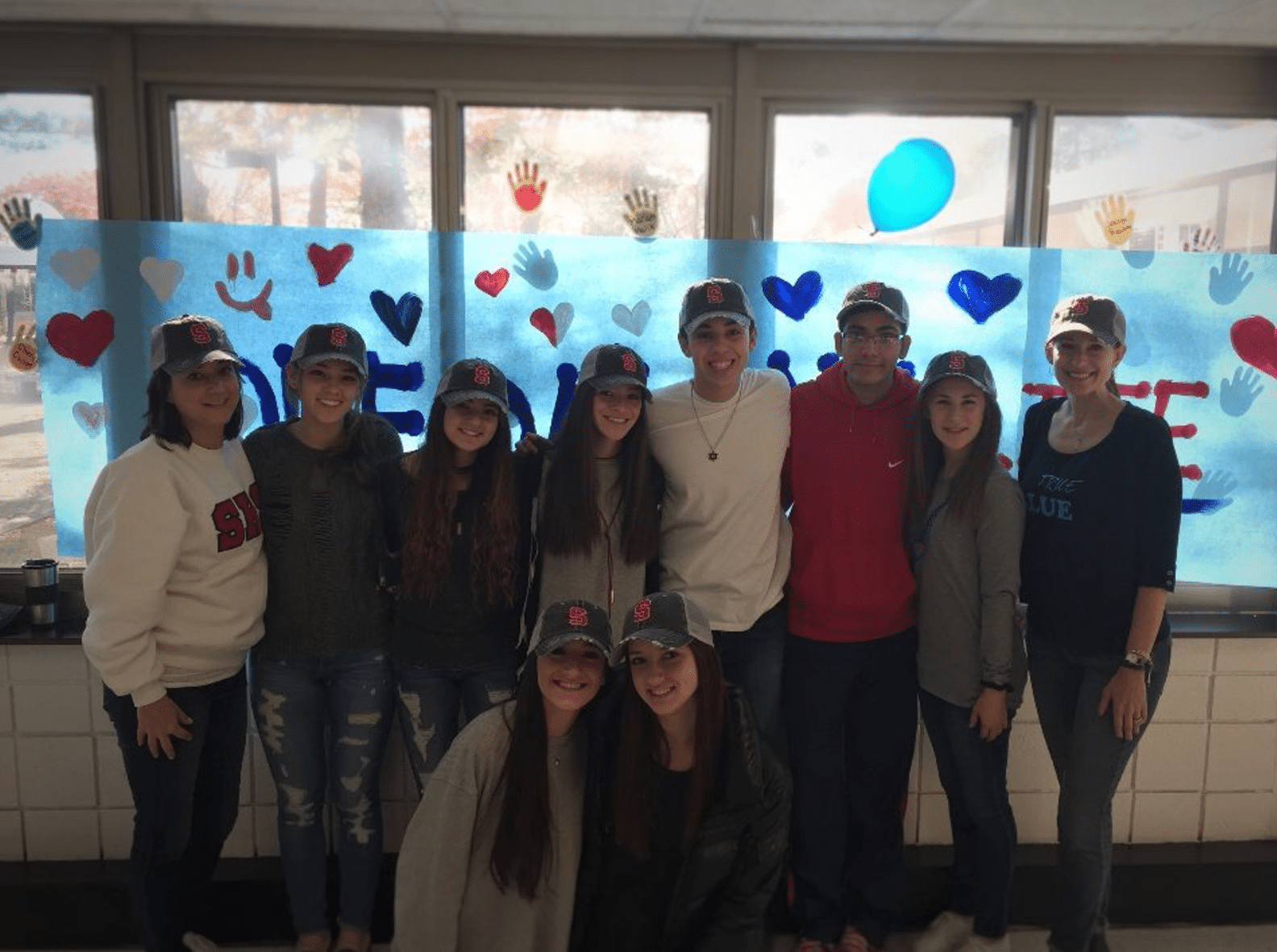 Syosset High School's Interact Club Team Up 4 Community