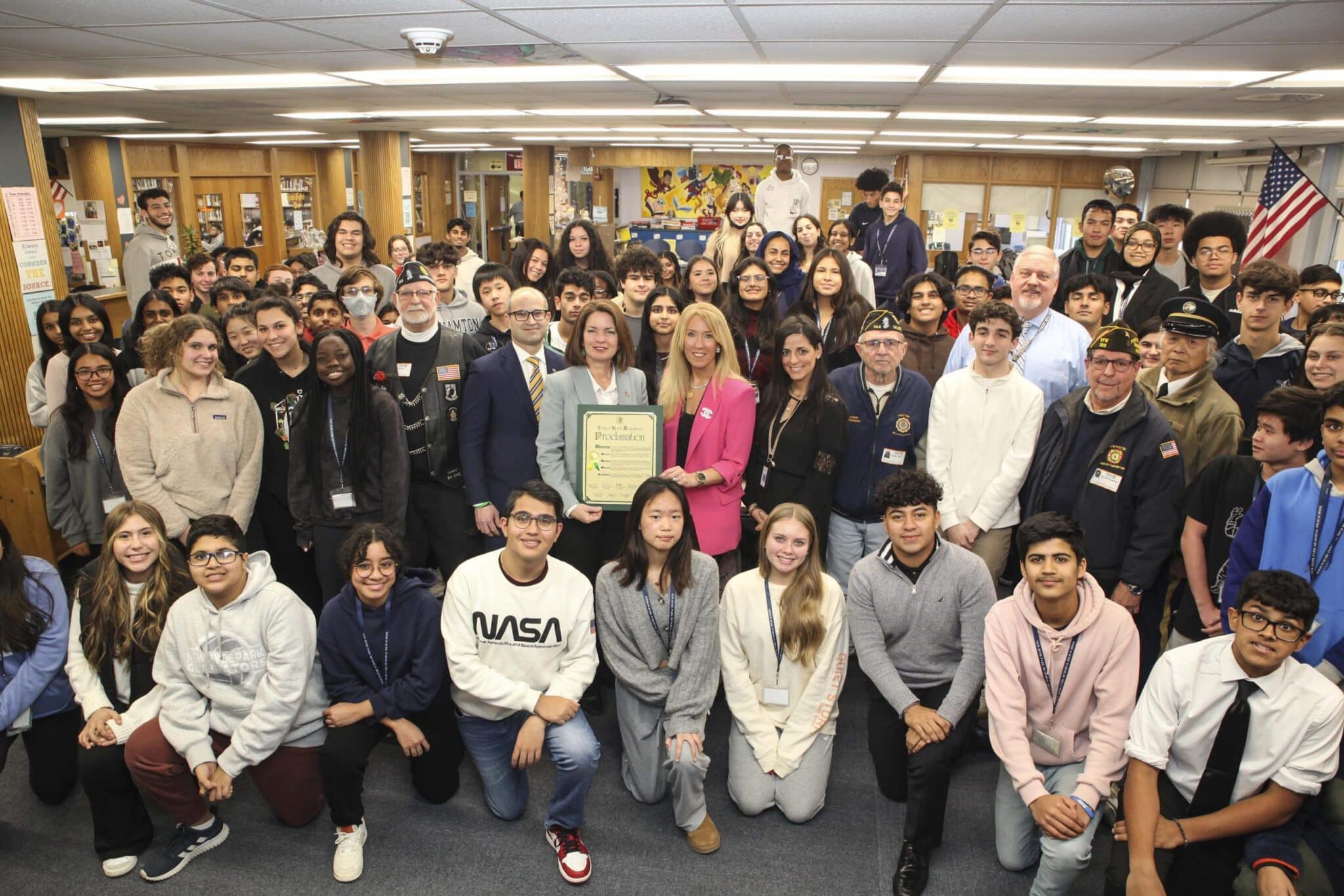 New Hyde Park Memorial High School’s Student Congress collects gift